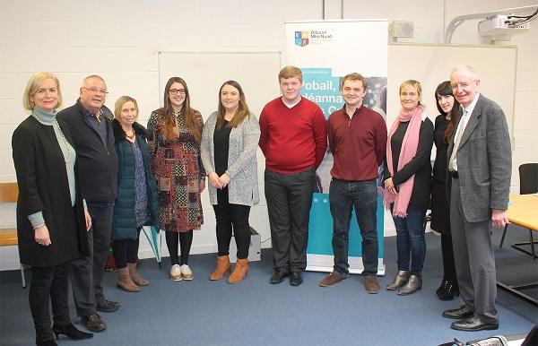 Oifig na Gaeilge - Brian and Linda Ervine - Maynooth University 