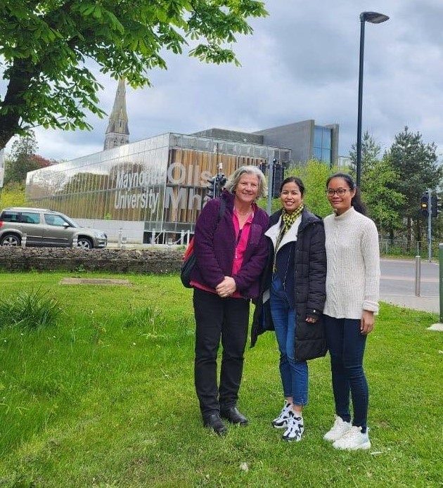 Limon Bunn & Eilish Dillon and colleague in Maynooth University campus