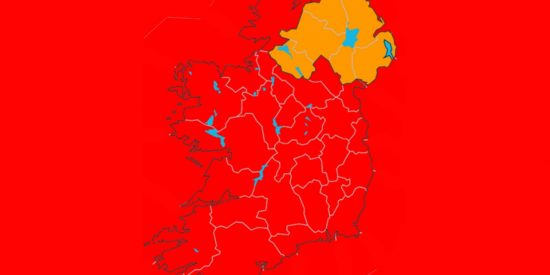 Map of Ireland highlighting affected counties by red and orange weather warning. 